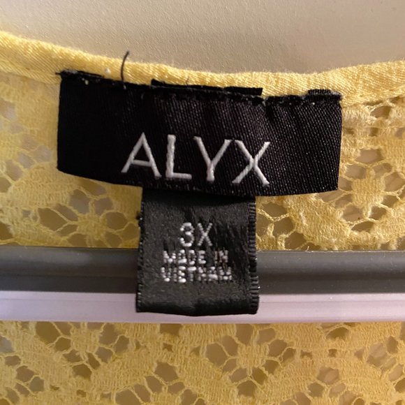Alyx 2-PC Woman's Shirt  Size 3X - Picture 2 of 2
